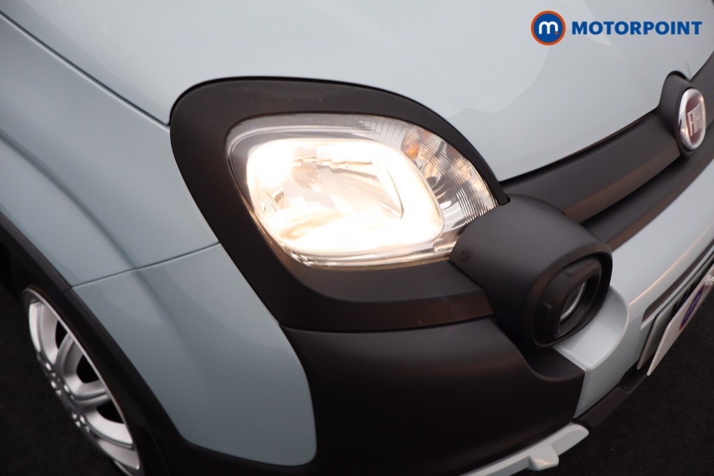 Fiat Panda City Cross Manual Petrol-Electric Hybrid Hatchback - Stock Number (1562236) - 20th supplementary image