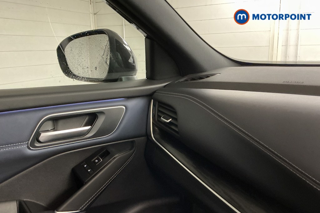 Nissan Qashqai Tekna Automatic Petrol SUV - Stock Number (1565685) - 18th supplementary image