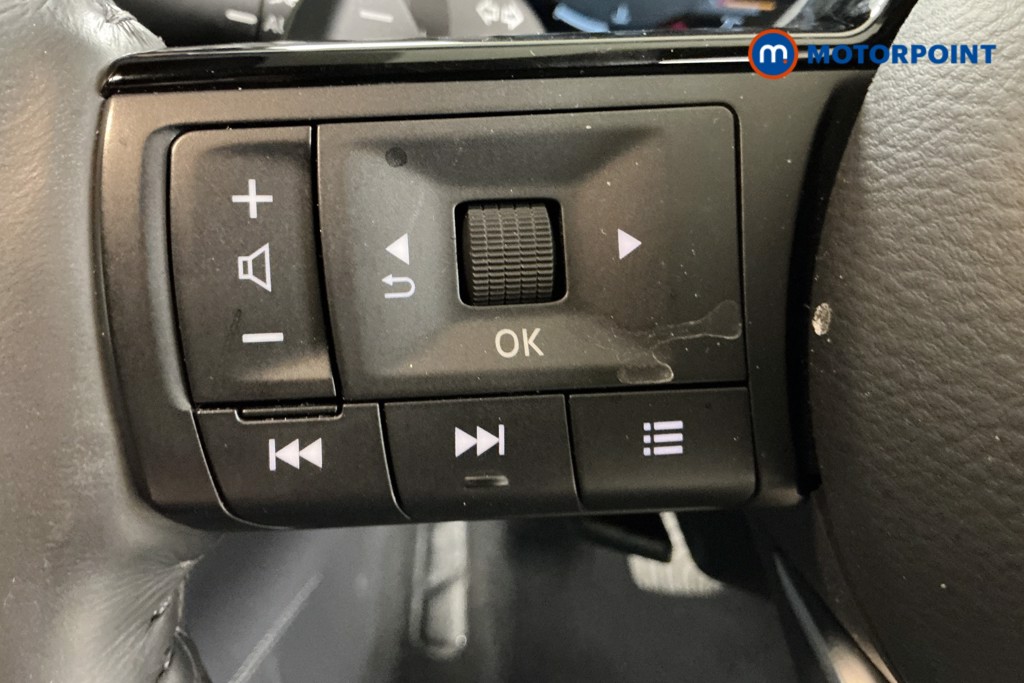Nissan Qashqai Tekna Automatic Petrol SUV - Stock Number (1565685) - 19th supplementary image