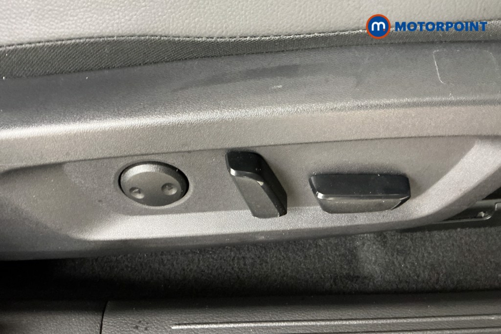 Nissan Qashqai Tekna Automatic Petrol SUV - Stock Number (1565685) - 22nd supplementary image