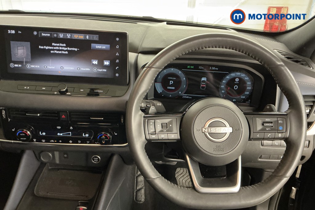 Nissan Qashqai Tekna Automatic Petrol SUV - Stock Number (1565685) - 1st supplementary image