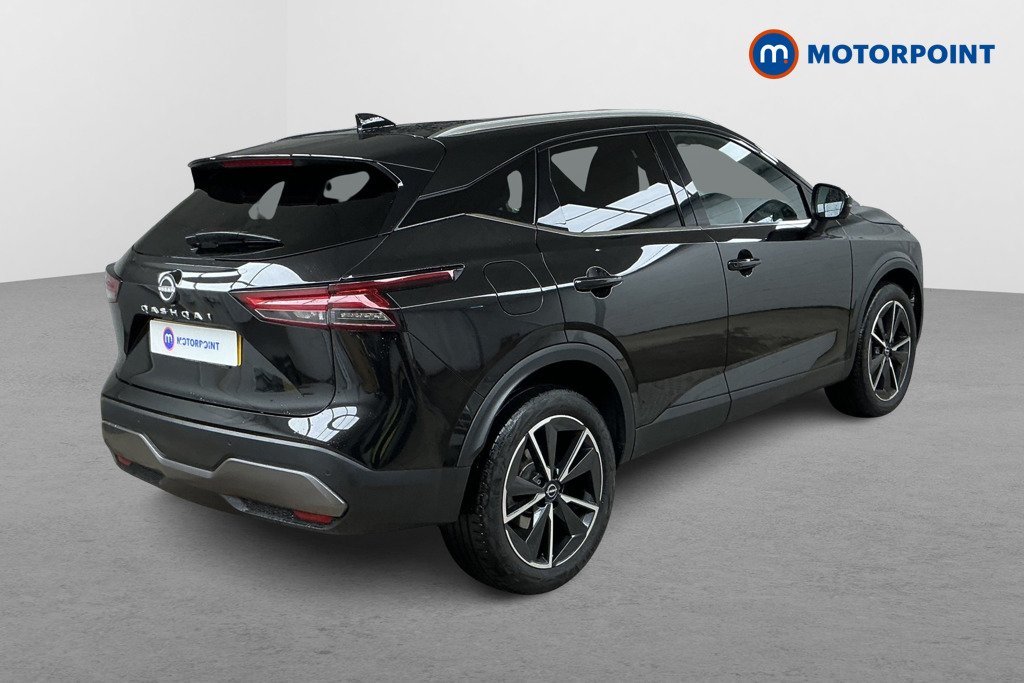 Nissan Qashqai Tekna Automatic Petrol SUV - Stock Number (1565685) - Drivers side rear corner