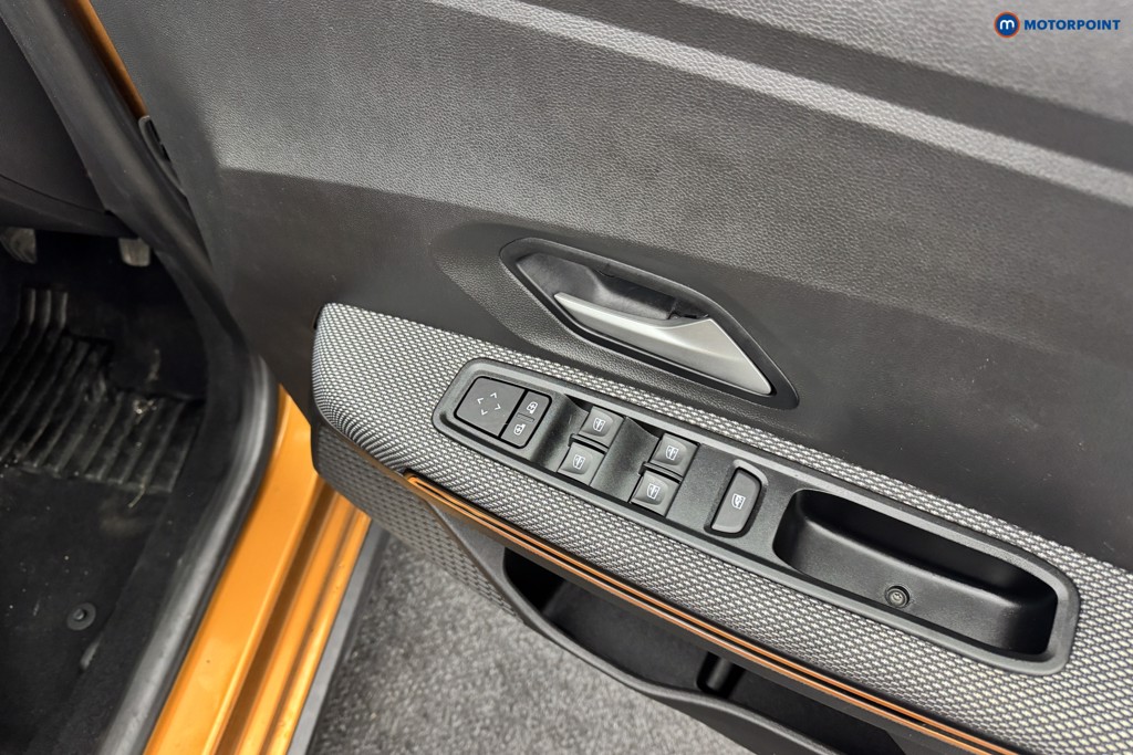 Dacia Sandero Stepway Expression Manual Petrol Hatchback - Stock Number (1566299) - 16th supplementary image