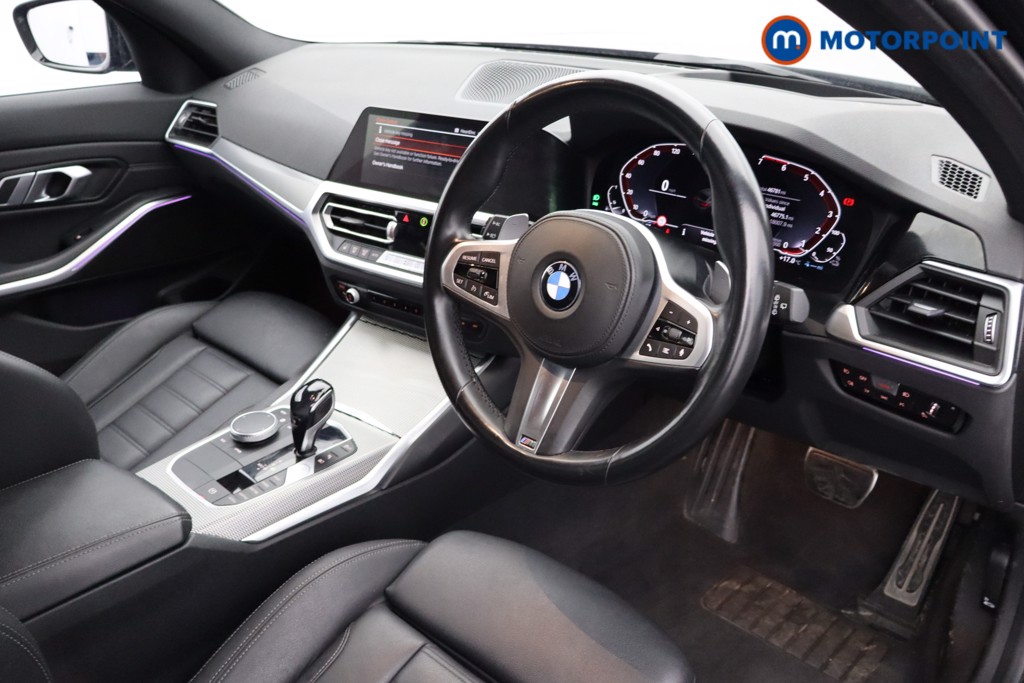 BMW 3 Series M Sport Automatic Petrol Plug-In Hybrid Estate - Stock Number (1566337) - 4th supplementary image