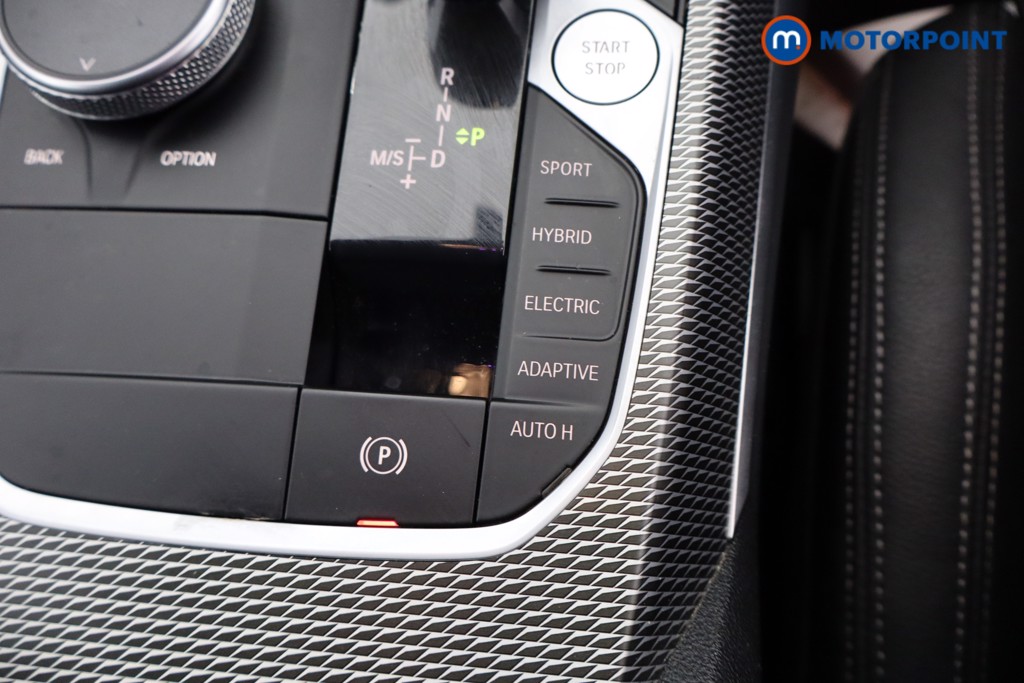 BMW 3 Series M Sport Automatic Petrol Plug-In Hybrid Estate - Stock Number (1566337) - 14th supplementary image