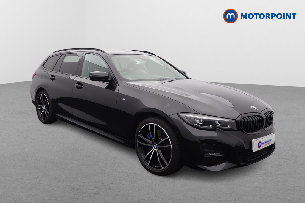 BMW 3 Series M Sport Automatic Petrol Plug-In Hybrid Estate - Stock Number (1566337) - Drivers side front corner