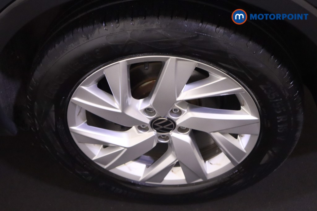 Volkswagen Tiguan Life Automatic Petrol SUV - Stock Number (1566425) - 9th supplementary image