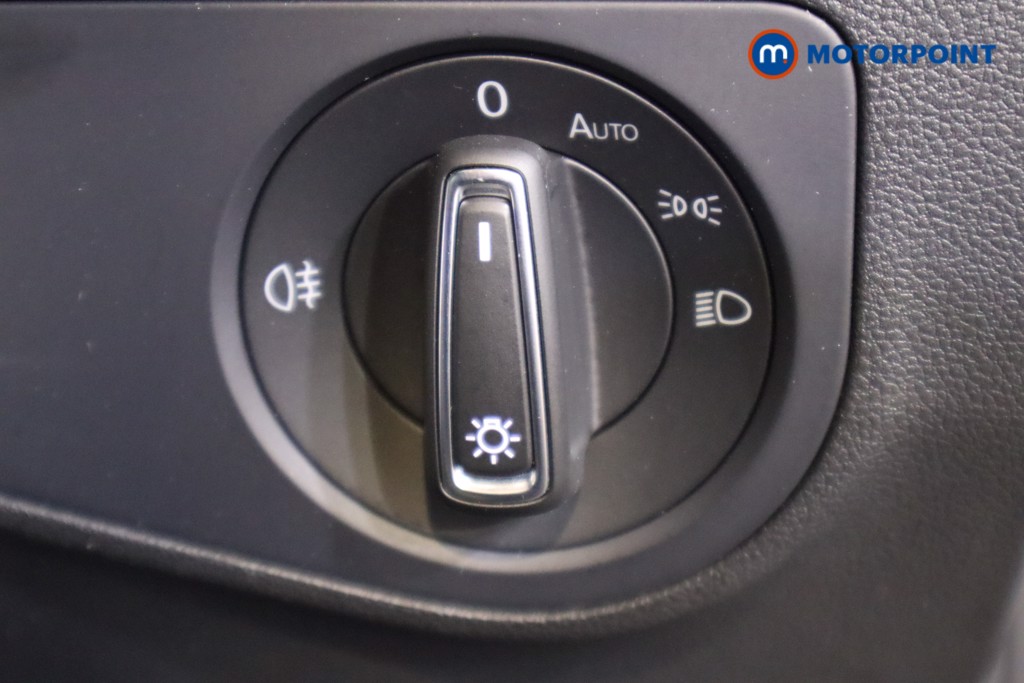 Volkswagen Tiguan Life Automatic Petrol SUV - Stock Number (1566425) - 16th supplementary image