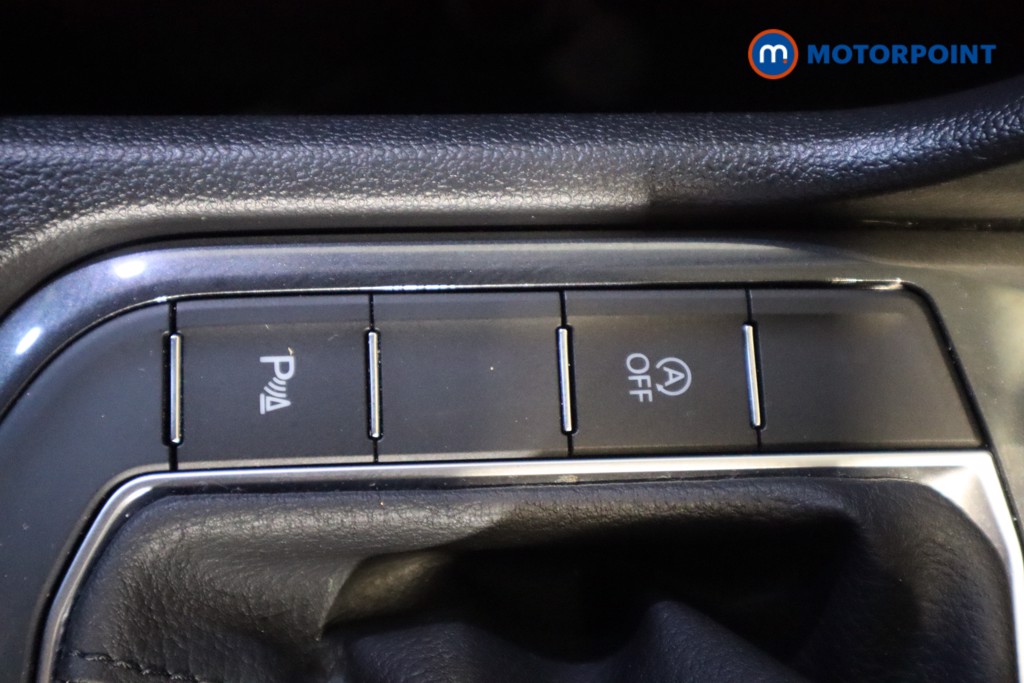 Volkswagen Tiguan Life Automatic Petrol SUV - Stock Number (1566425) - 22nd supplementary image
