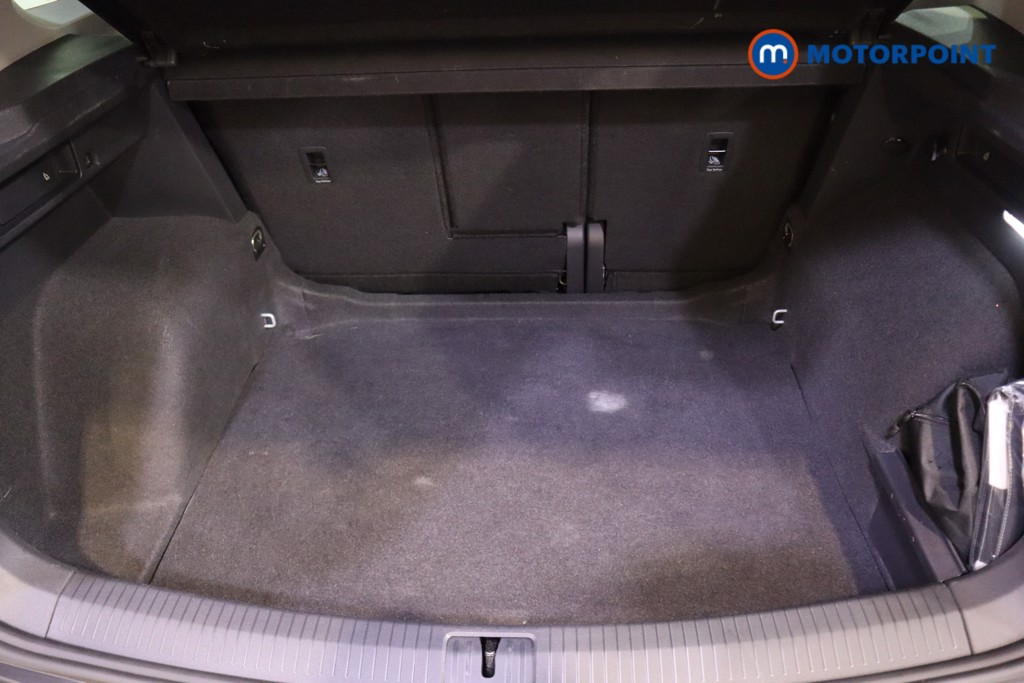 Volkswagen Tiguan Life Automatic Petrol SUV - Stock Number (1566425) - 29th supplementary image