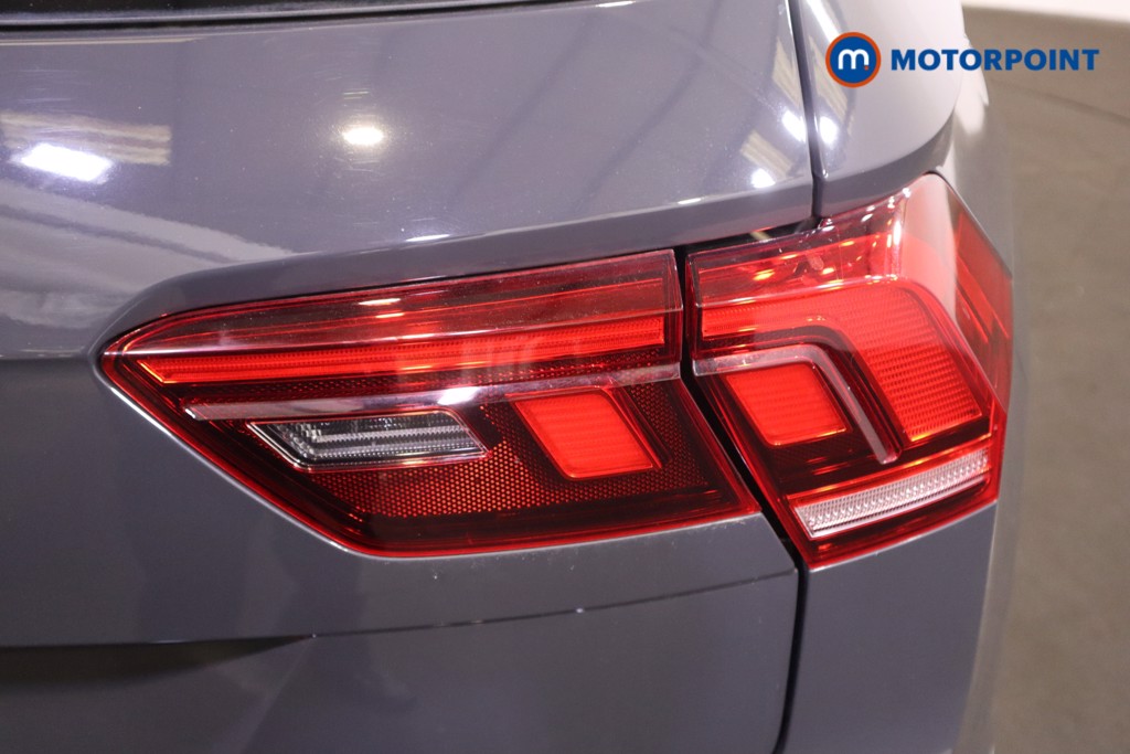Volkswagen Tiguan Life Automatic Petrol SUV - Stock Number (1566425) - 31st supplementary image