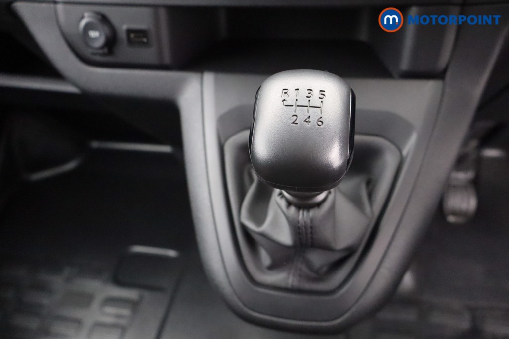 Vauxhall Vivaro Prime Manual Diesel Panel Van - Stock Number (1567034) - 10th supplementary image