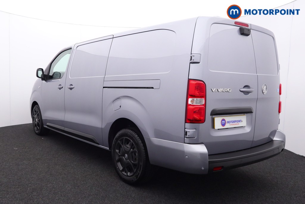 Vauxhall Vivaro PRO Manual Diesel Panel Van - Stock Number (1567152) - Passenger side rear corner