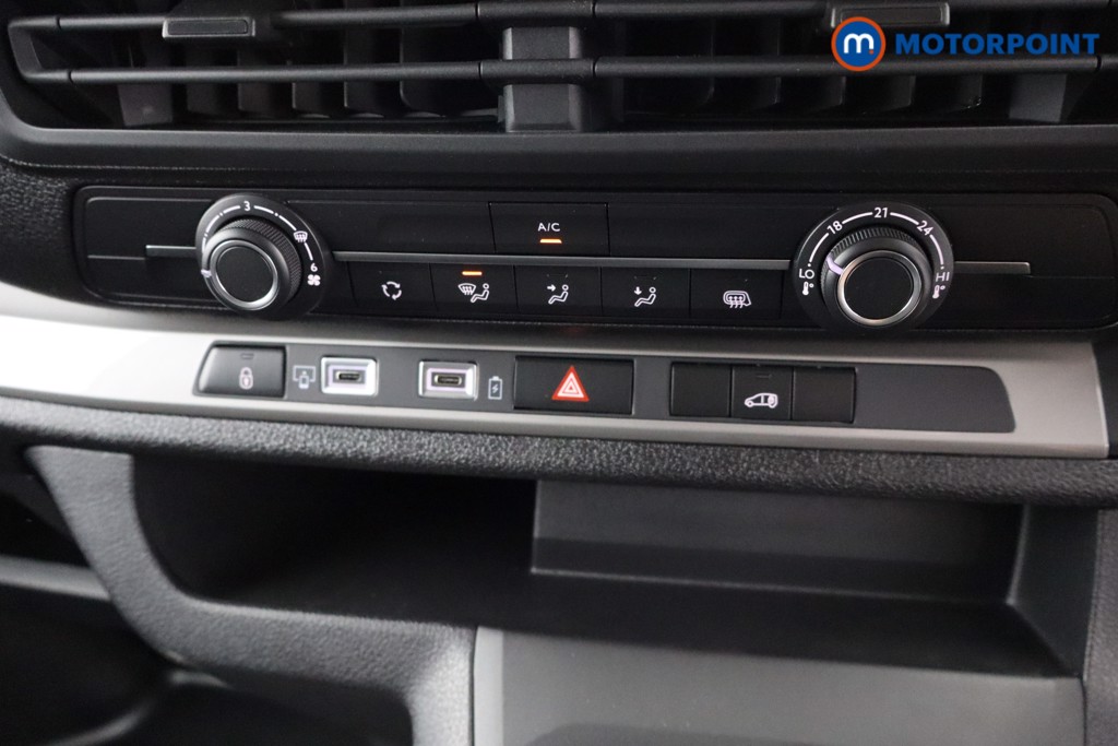 Vauxhall Vivaro Prime Manual Diesel Panel Van - Stock Number (1567273) - 8th supplementary image