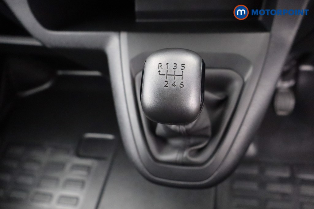 Vauxhall Vivaro Prime Manual Diesel Panel Van - Stock Number (1567273) - 9th supplementary image