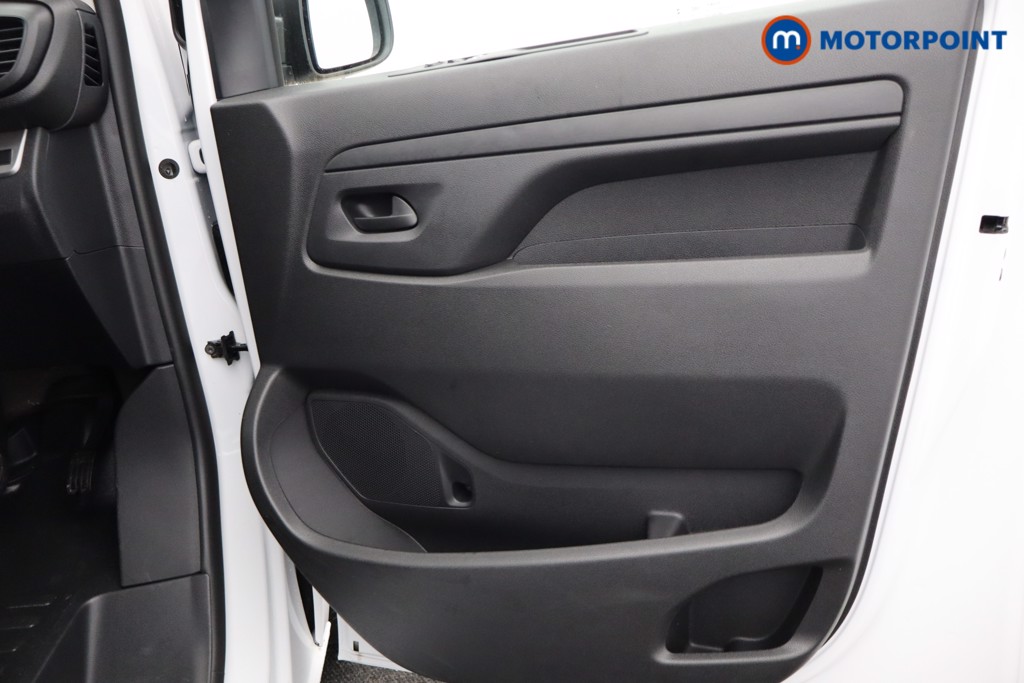 Vauxhall Vivaro Prime Manual Diesel Panel Van - Stock Number (1567273) - 13th supplementary image