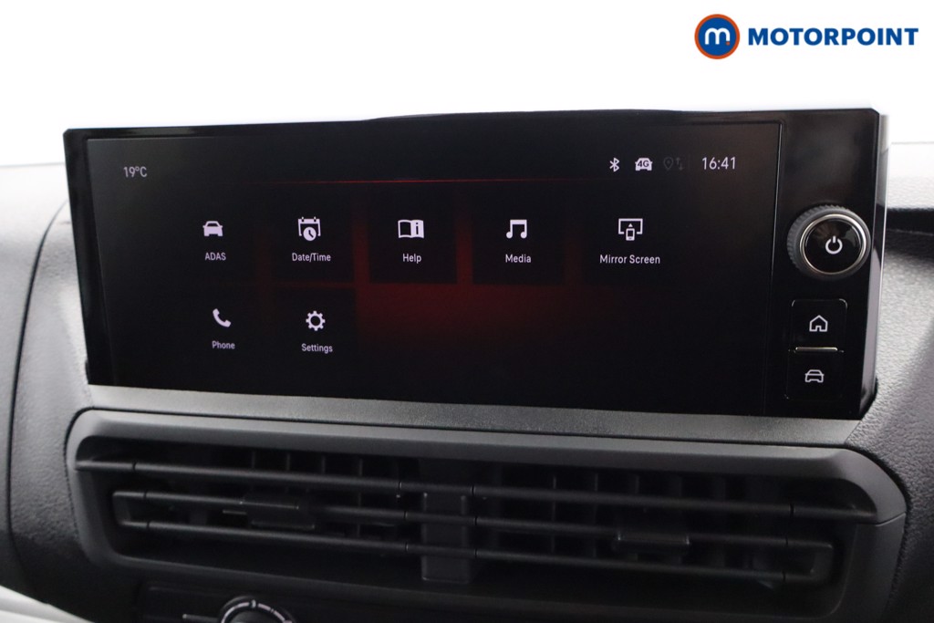 Vauxhall Vivaro Prime Manual Diesel Crew Bus - Stock Number (1567286) - 6th supplementary image