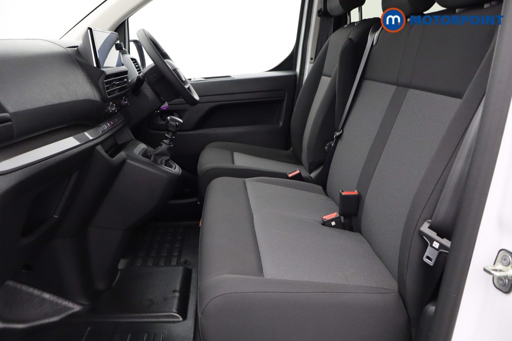 Vauxhall Vivaro Prime Manual Diesel Crew Bus - Stock Number (1567286) - 15th supplementary image