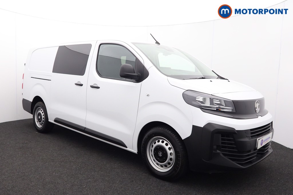 Vauxhall Vivaro Prime Manual Diesel Crew Bus - Stock Number (1567286) - Drivers side front corner