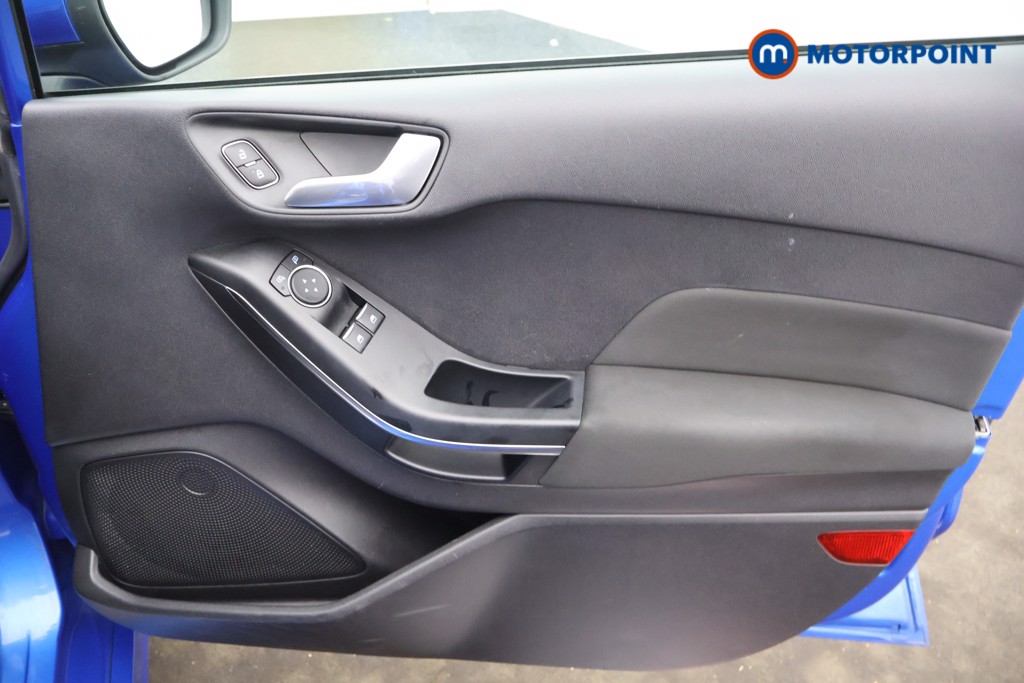 Ford Fiesta St-Line Manual Petrol Hatchback - Stock Number (1567574) - 9th supplementary image