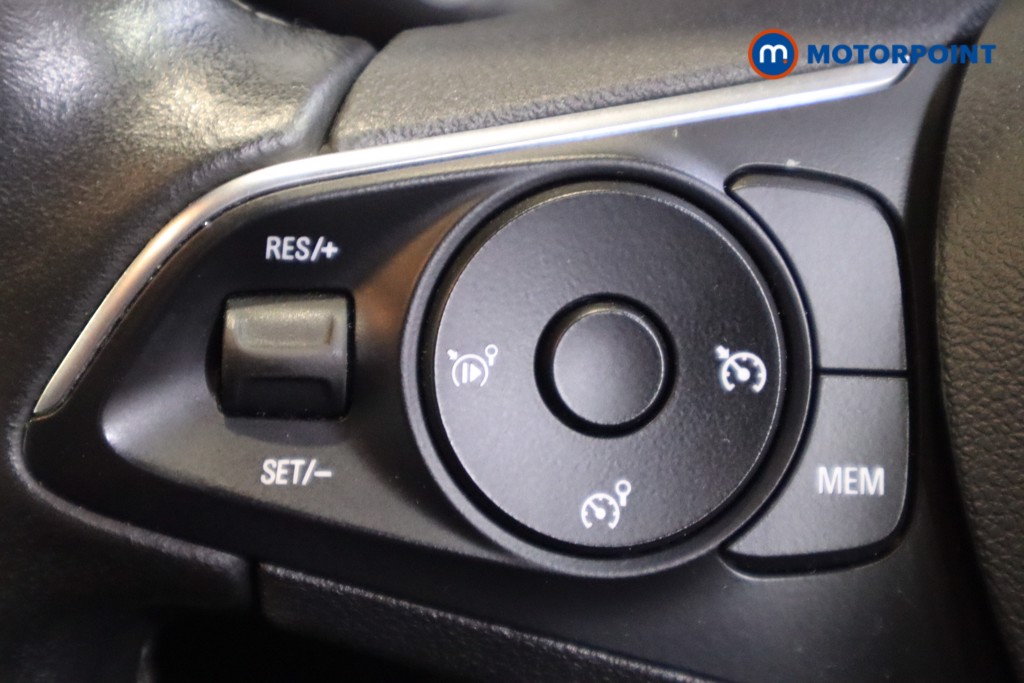 Vauxhall Grandland X SE Manual Diesel SUV - Stock Number (1568058) - 17th supplementary image