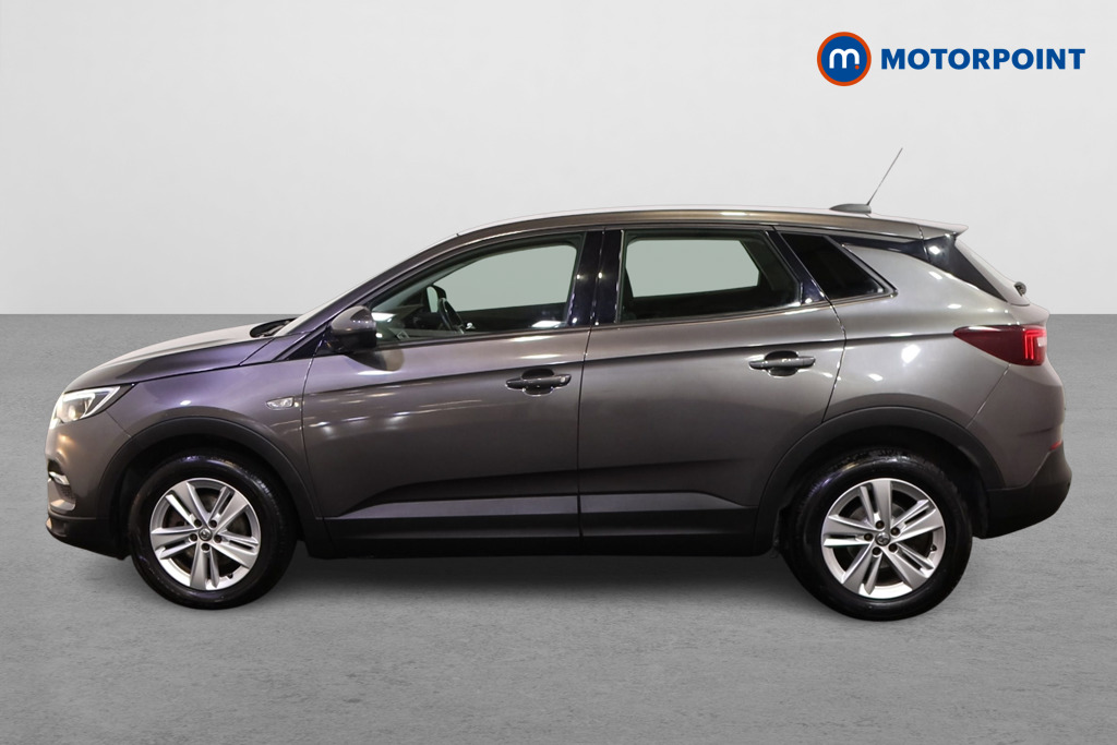 Vauxhall Grandland X SE Manual Diesel SUV - Stock Number (1568058) - Passenger side