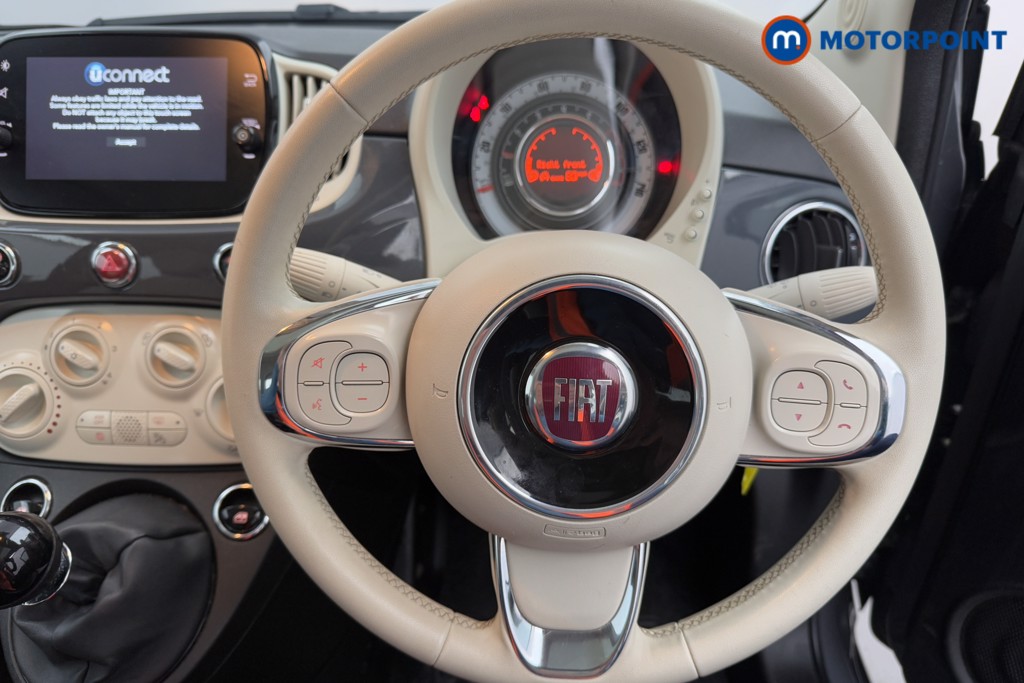 Fiat 500 Lounge Manual Petrol-Electric Hybrid Hatchback - Stock Number (1568434) - 2nd supplementary image