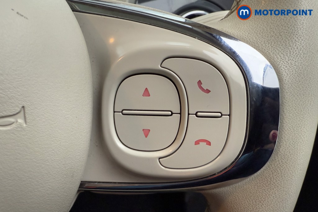 Fiat 500 Lounge Manual Petrol-Electric Hybrid Hatchback - Stock Number (1568434) - 4th supplementary image