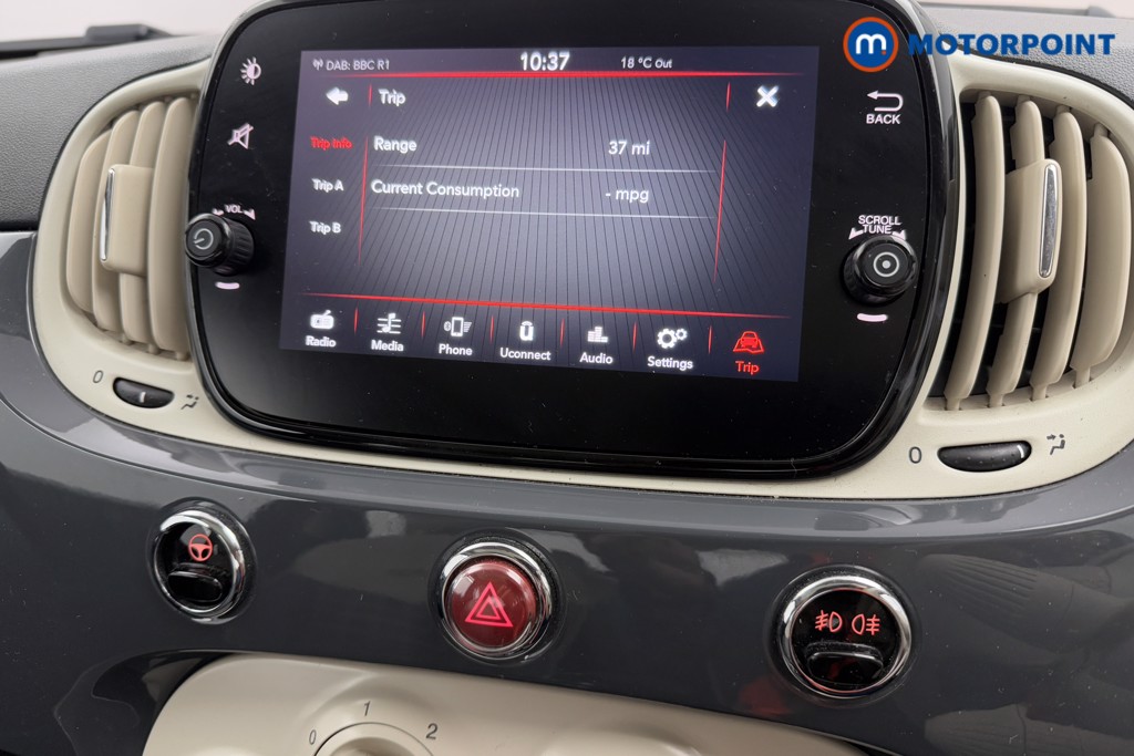 Fiat 500 Lounge Manual Petrol-Electric Hybrid Hatchback - Stock Number (1568434) - 9th supplementary image