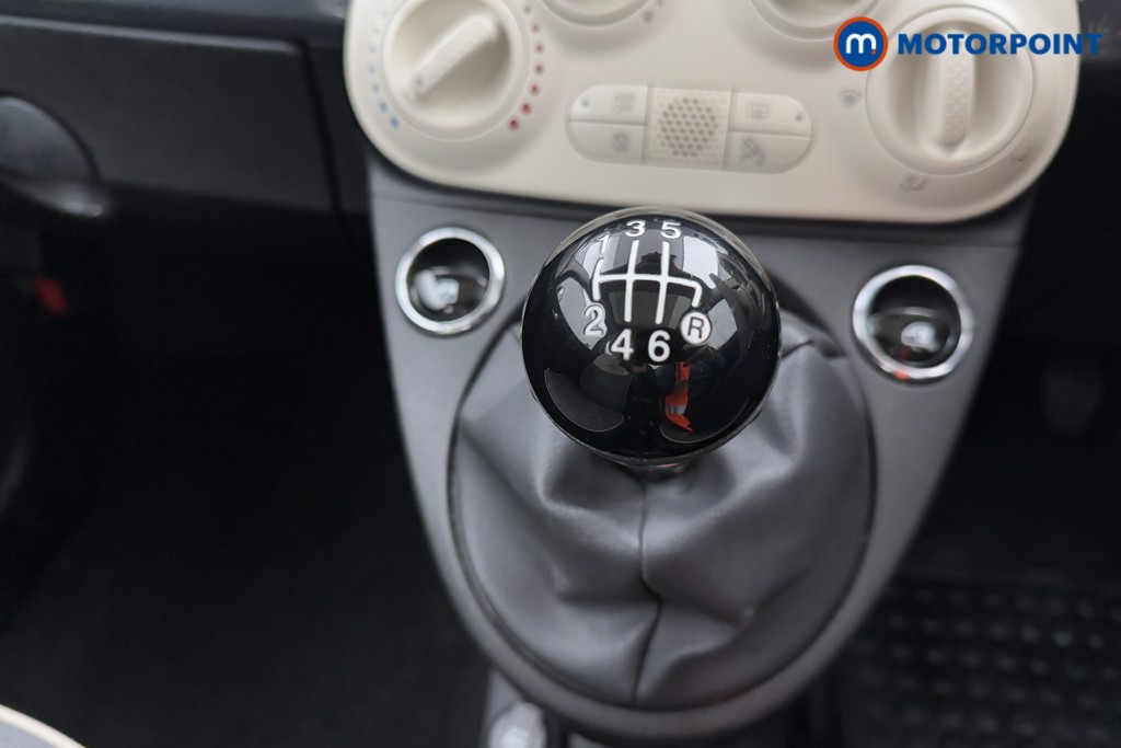 Fiat 500 Lounge Manual Petrol-Electric Hybrid Hatchback - Stock Number (1568434) - 11th supplementary image