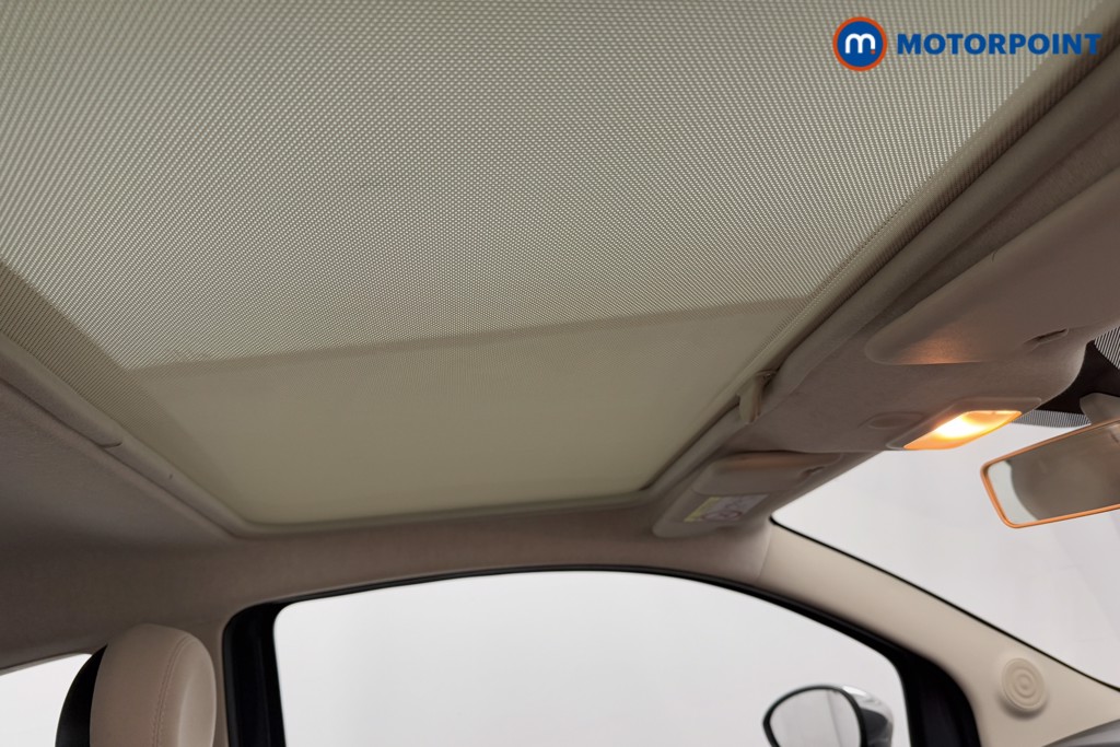 Fiat 500 Lounge Manual Petrol-Electric Hybrid Hatchback - Stock Number (1568434) - 18th supplementary image