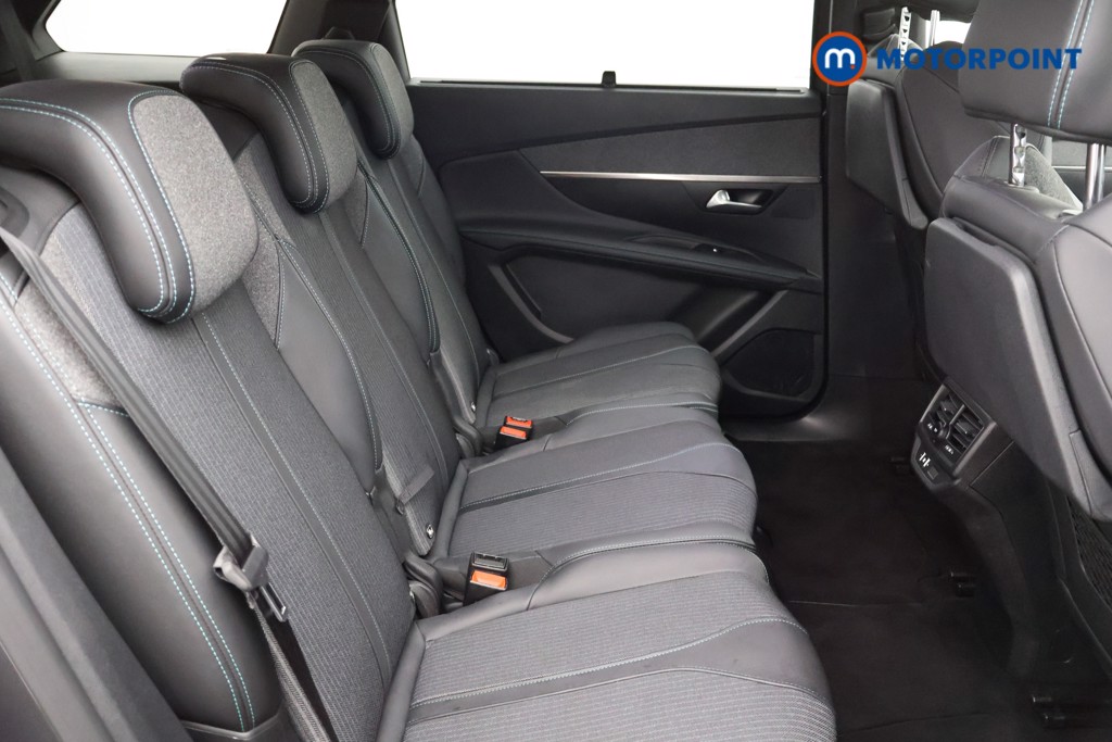 Peugeot 5008 Allure Premium Manual Petrol SUV - Stock Number (1568740) - 12th supplementary image