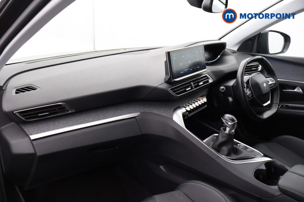Peugeot 5008 Allure Premium Manual Petrol SUV - Stock Number (1568740) - 13th supplementary image