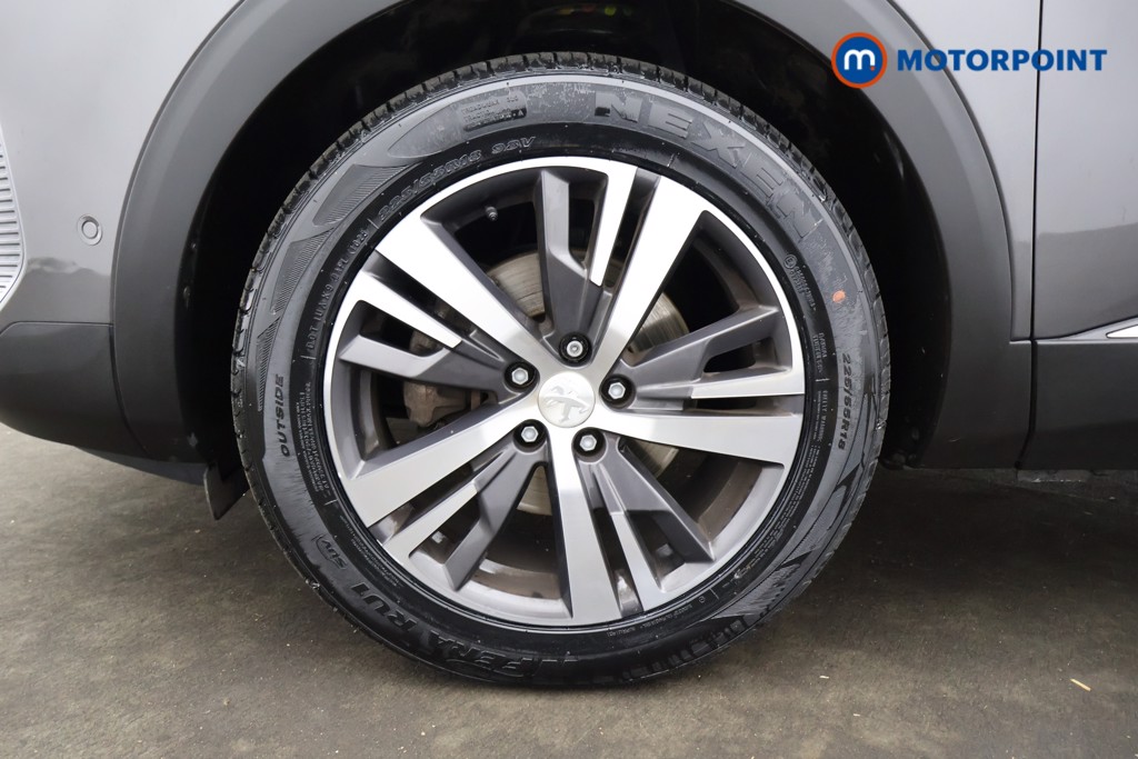 Peugeot 5008 Allure Premium Manual Petrol SUV - Stock Number (1568740) - 18th supplementary image