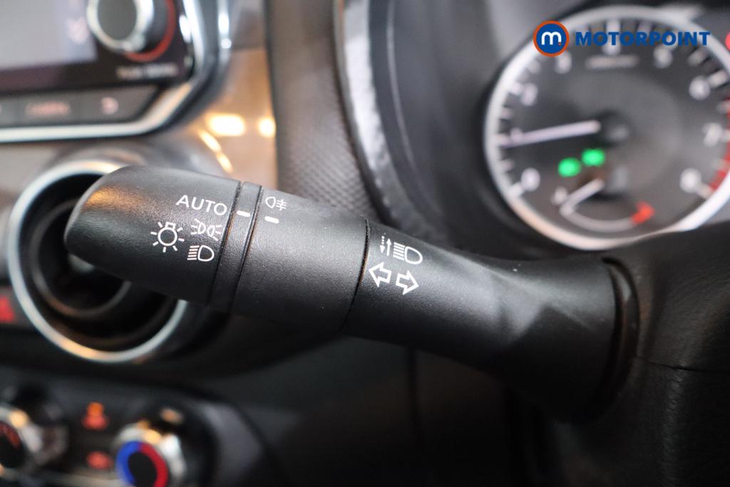 Nissan Juke Acenta Manual Petrol SUV - Stock Number (1568989) - 10th supplementary image