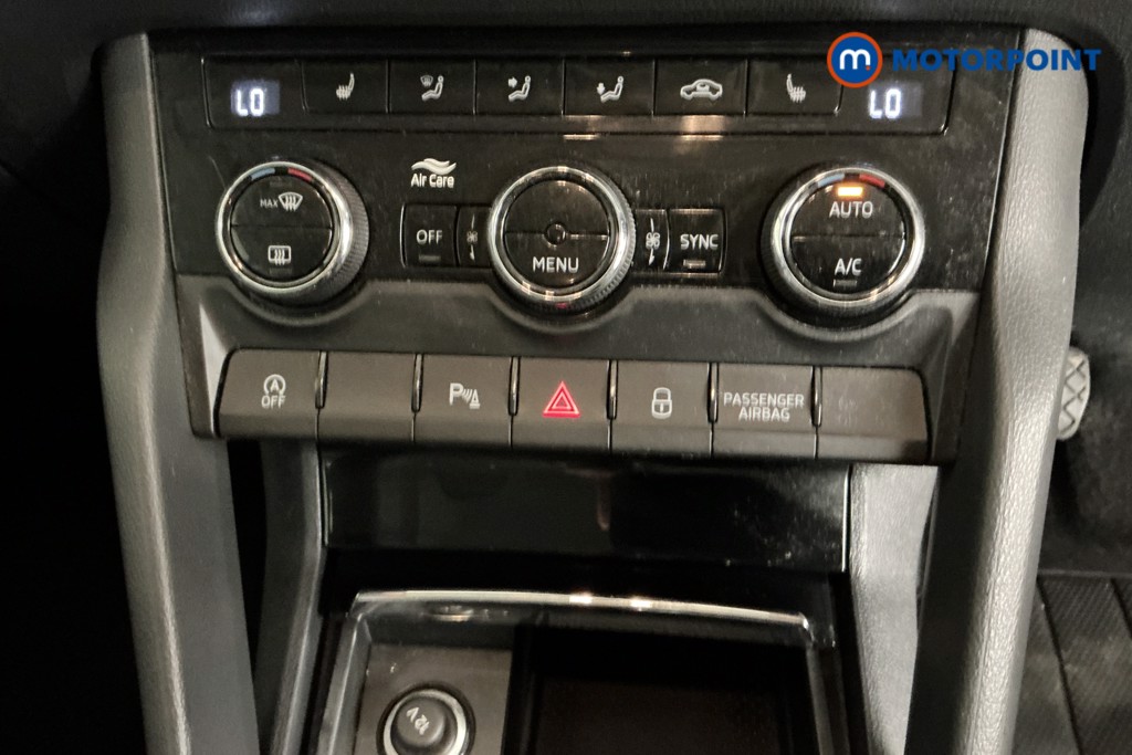 Skoda Karoq Se L Manual Petrol SUV - Stock Number (1569153) - 17th supplementary image