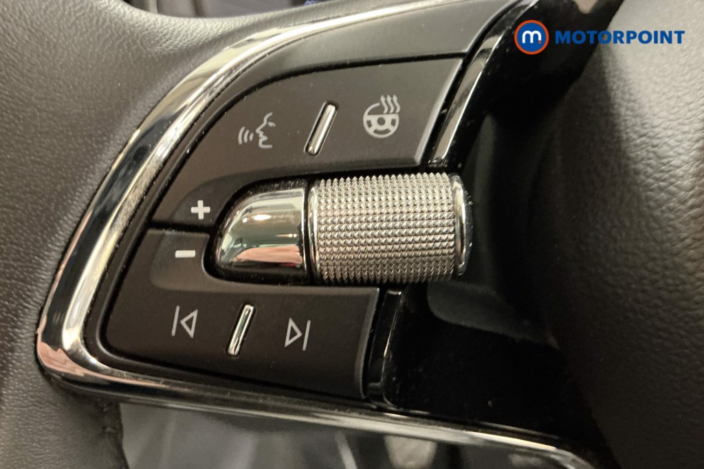Skoda Karoq Se L Manual Petrol SUV - Stock Number (1569153) - 19th supplementary image