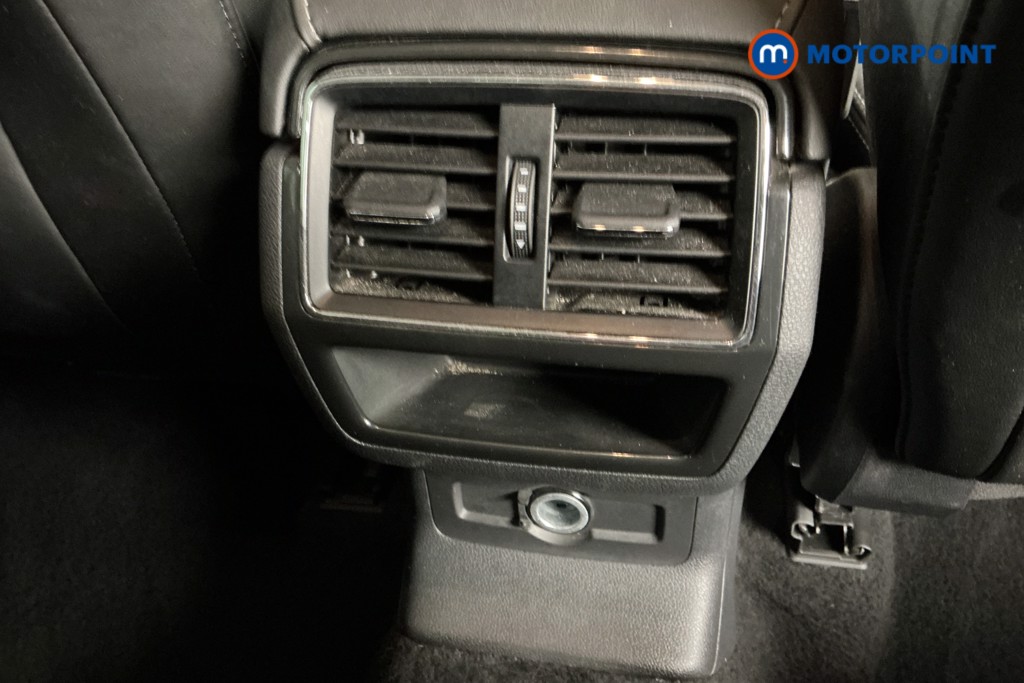 Skoda Karoq Se L Manual Petrol SUV - Stock Number (1569153) - 22nd supplementary image