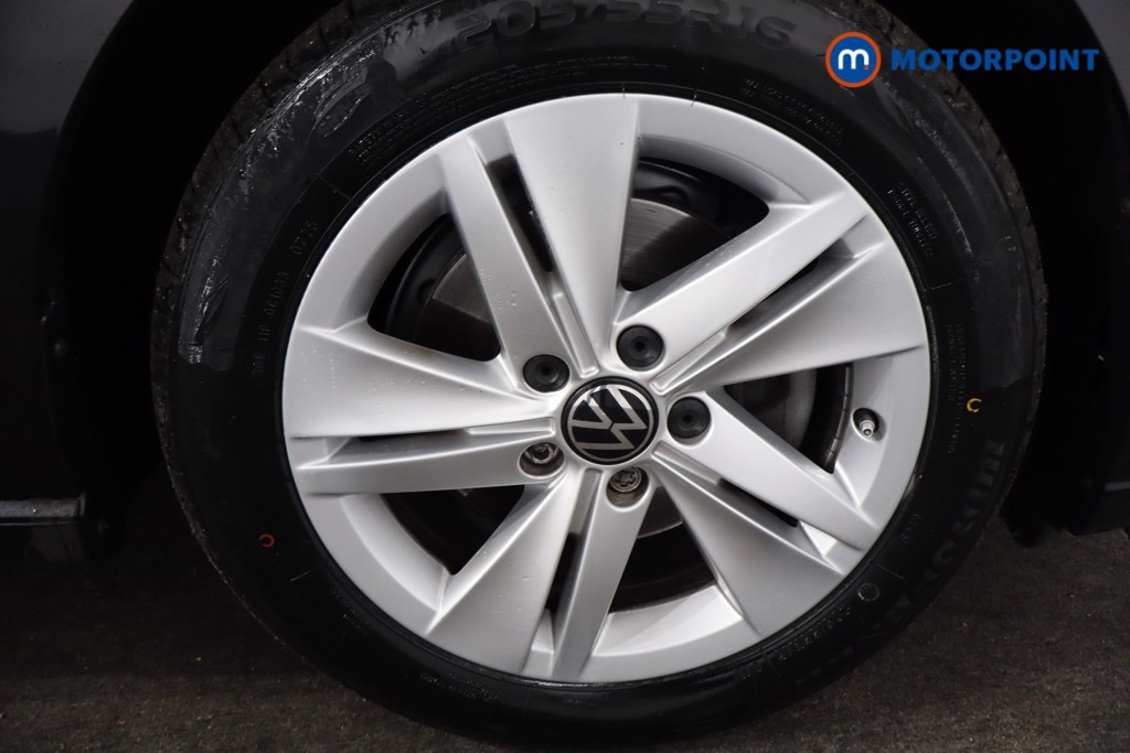 Volkswagen Golf Life Automatic Diesel Hatchback - Stock Number (1570130) - 10th supplementary image