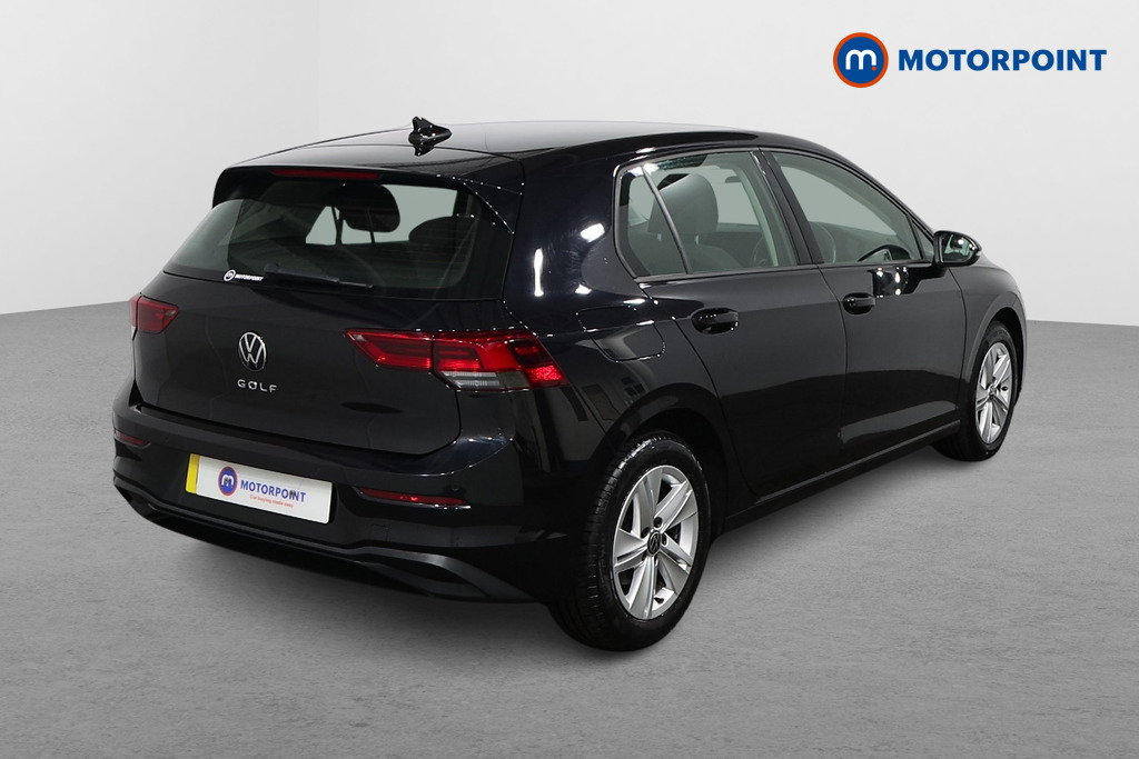 Volkswagen Golf Life Automatic Diesel Hatchback - Stock Number (1570130) - Drivers side rear corner