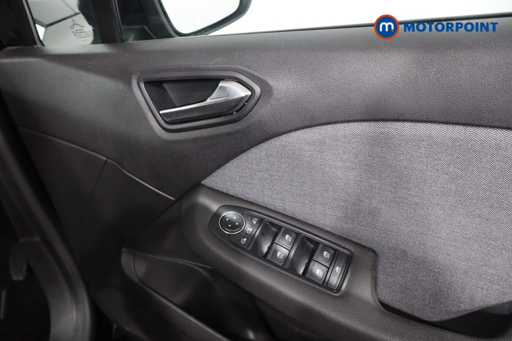 Renault Clio Techno Manual Petrol Hatchback - Stock Number (1570193) - 21st supplementary image