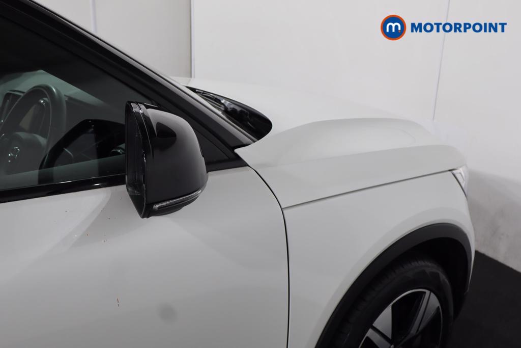 Volvo Xc40 Twin Automatic Electric SUV - Stock Number (1570220) - 12th supplementary image