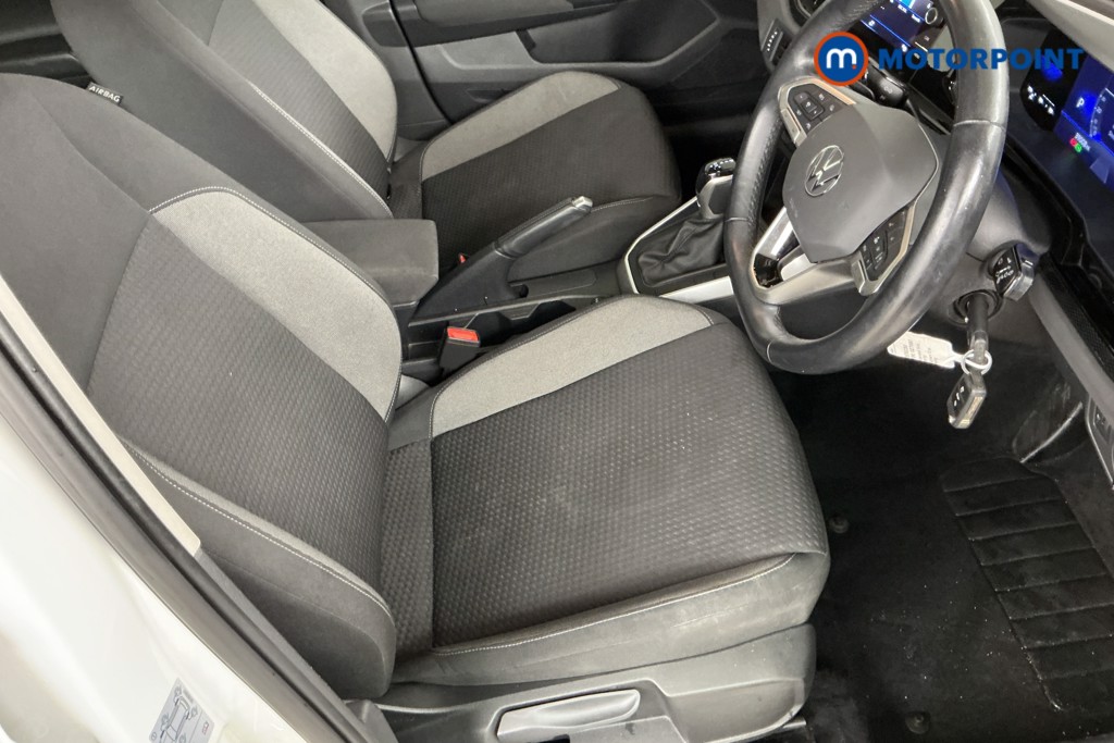 Volkswagen Polo Life Automatic Petrol Hatchback - Stock Number (1570230) - 5th supplementary image