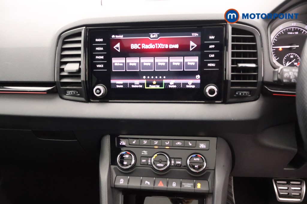 Skoda Karoq Sport Line Automatic Petrol SUV - Stock Number (1570264) - 5th supplementary image