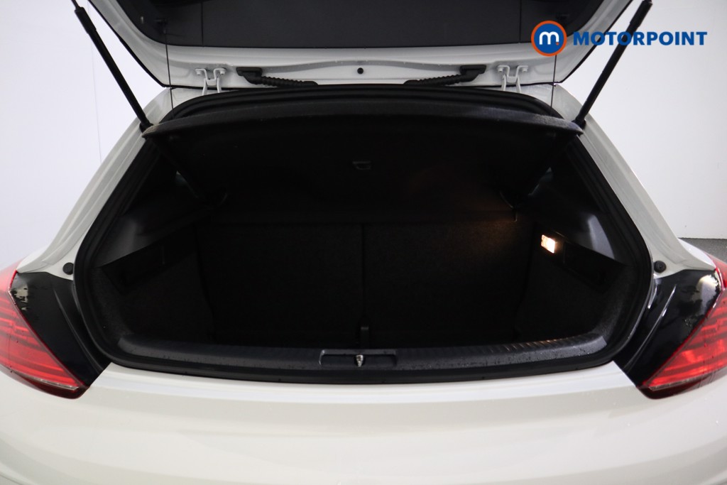 Volkswagen Scirocco R-Line Black Edition Automatic Diesel Coupe - Stock Number (1570461) - 16th supplementary image