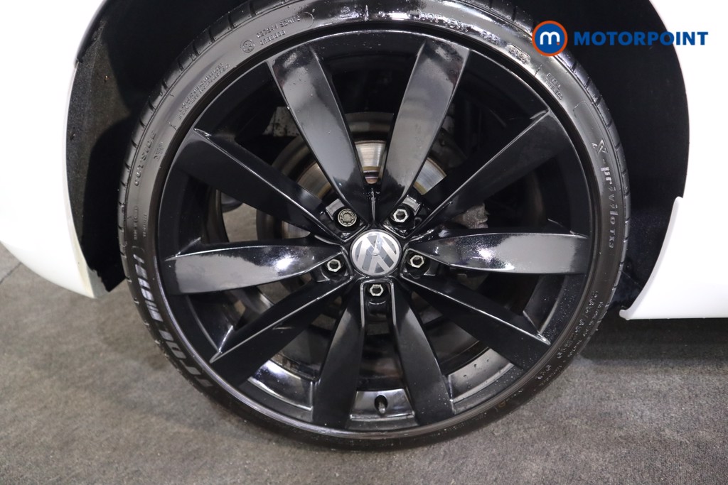 Volkswagen Scirocco R-Line Black Edition Automatic Diesel Coupe - Stock Number (1570461) - 17th supplementary image