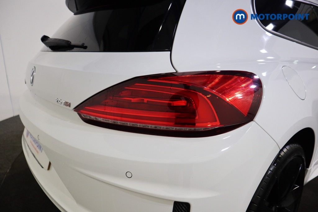 Volkswagen Scirocco R-Line Black Edition Automatic Diesel Coupe - Stock Number (1570461) - 23rd supplementary image