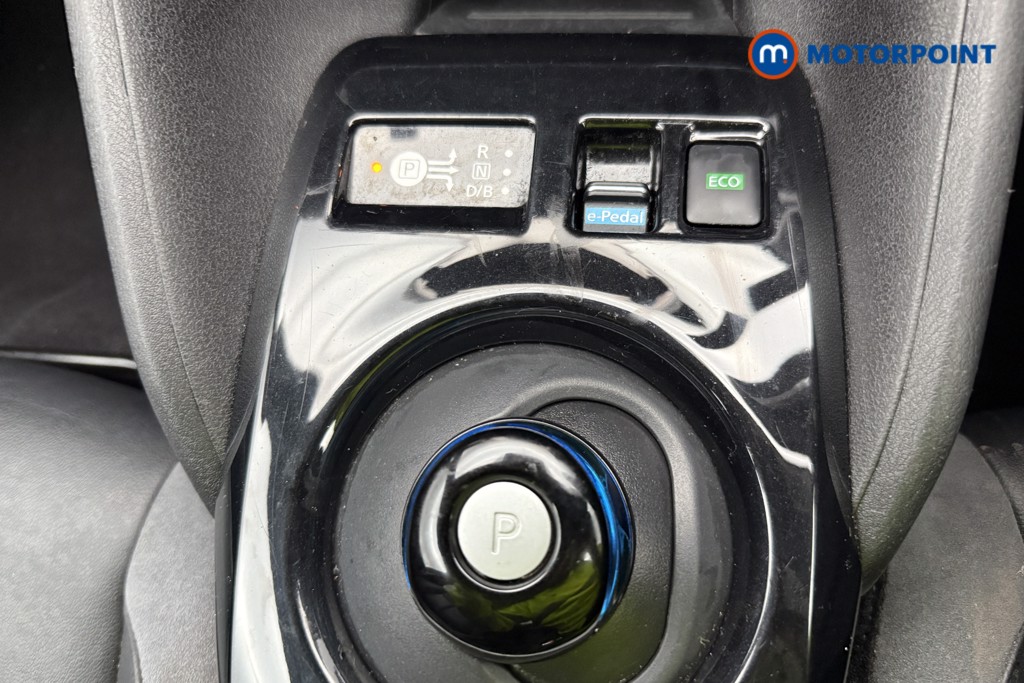 Nissan Leaf Tekna Automatic Electric Hatchback - Stock Number (1570816) - 16th supplementary image