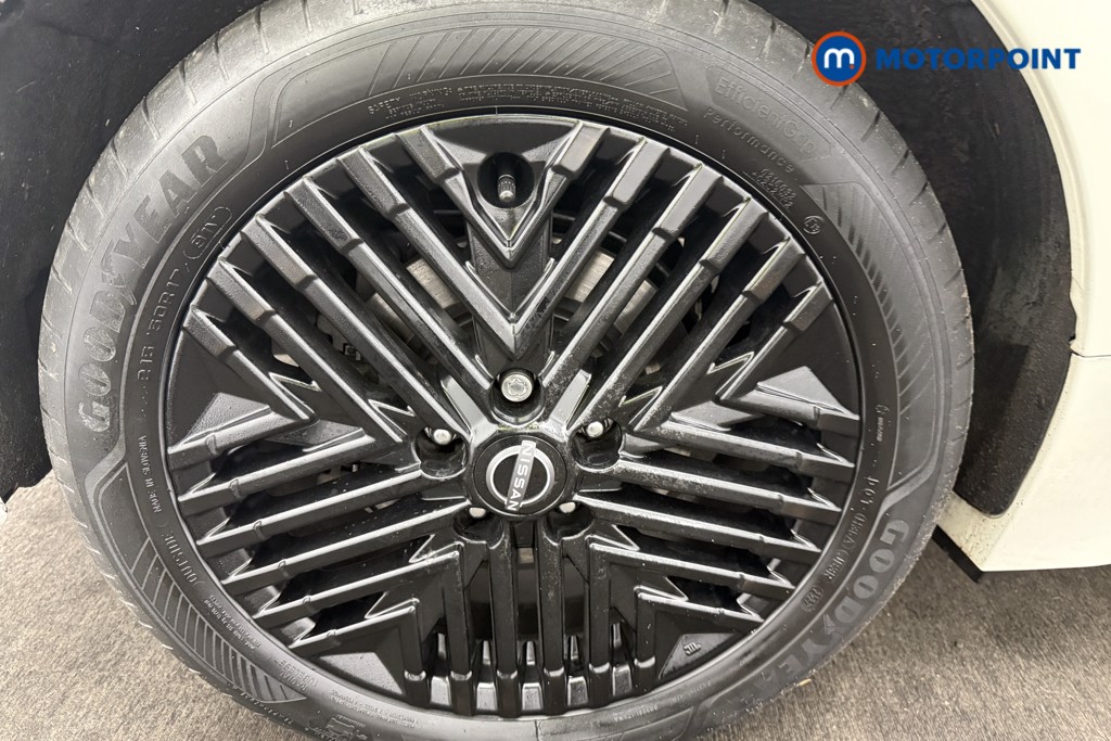 Nissan Leaf Tekna Automatic Electric Hatchback - Stock Number (1570816) - 28th supplementary image