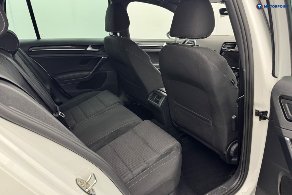 Volkswagen Golf R Automatic Petrol Estate - Stock Number (1570909) - 6th supplementary image